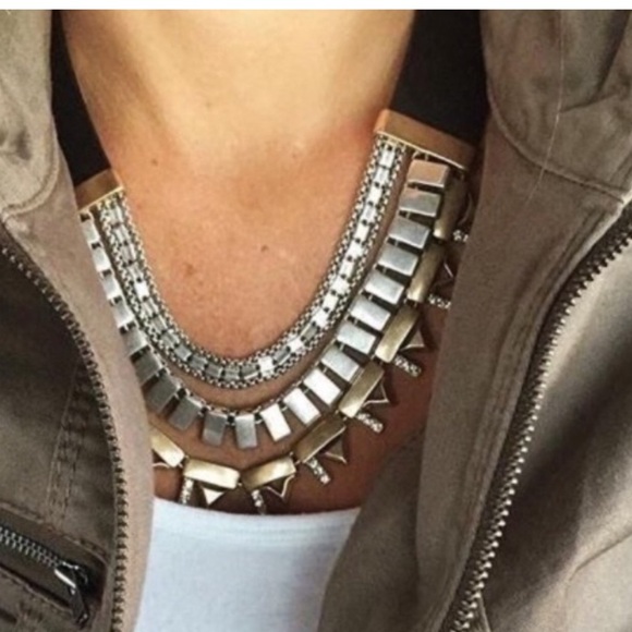 :: Stella & Dot Natalie Leather/Cobalt Necklace - Picture 4 of 6